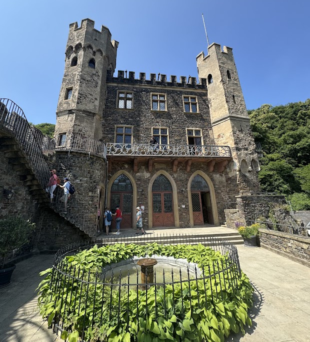 Impressions from the oraya offsite in Bingen